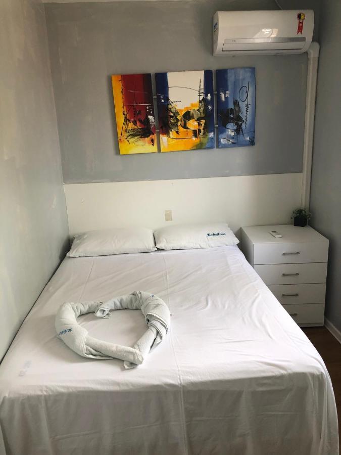 Em Apartment *